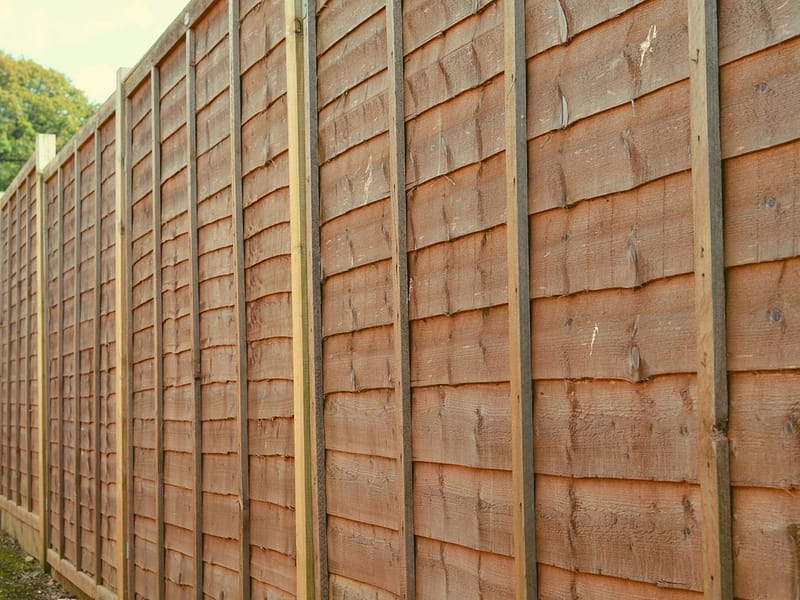 overlap fence panels